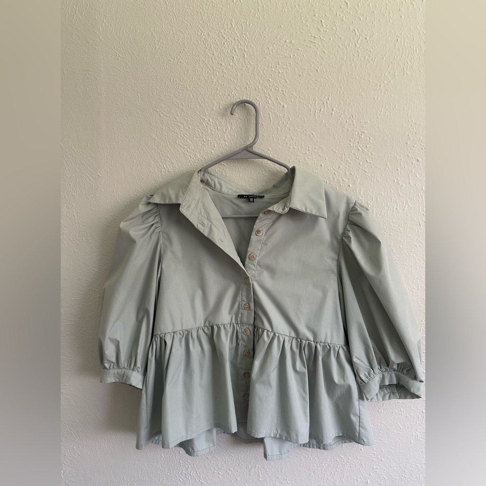 En Saison Light Gray Blouse